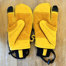 Load image into Gallery viewer, Lobster Mitten